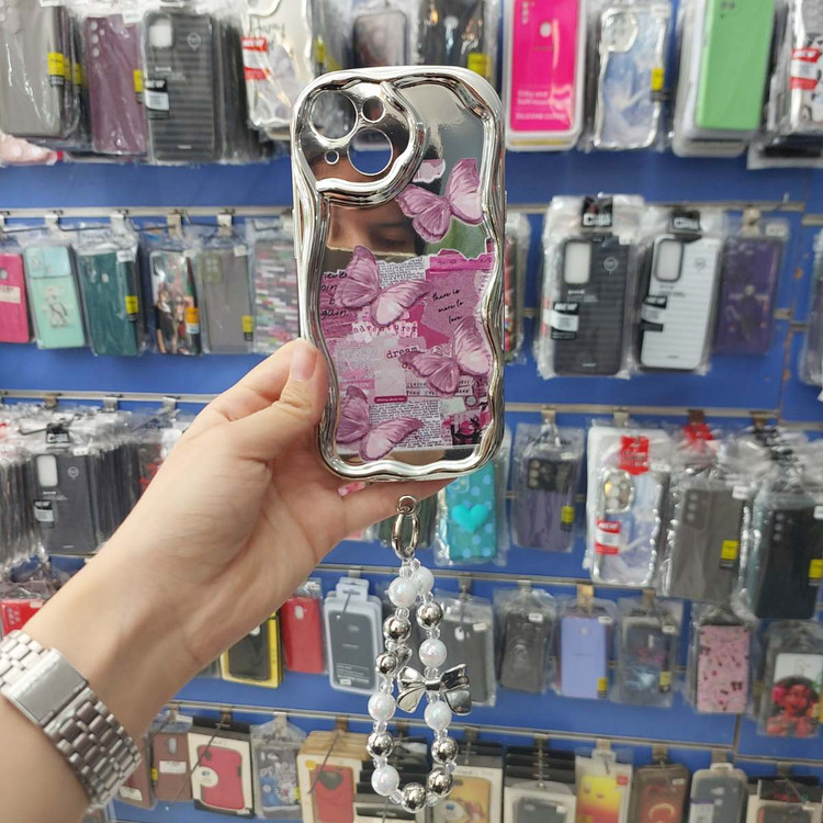 پروانه صورتی