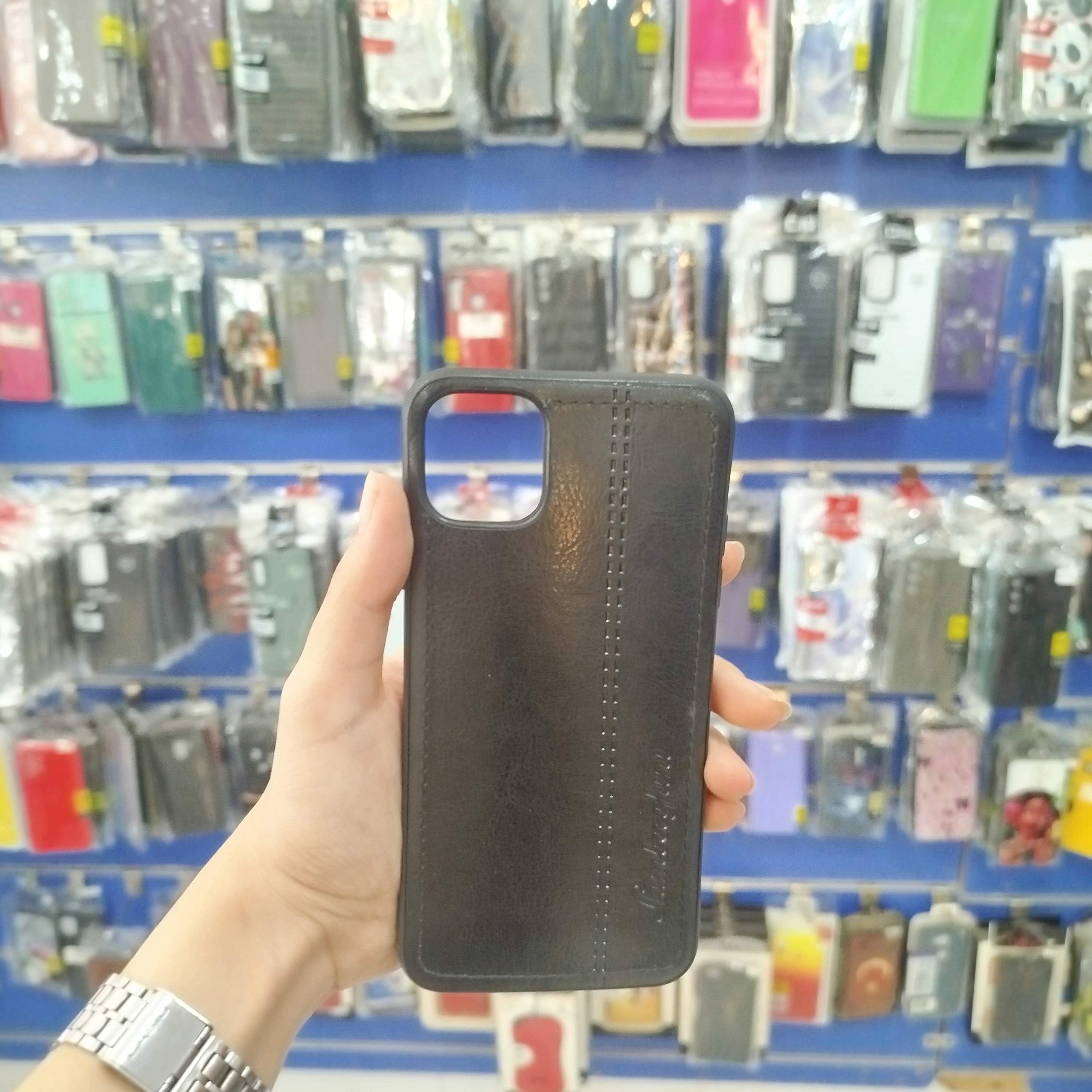 گارد آیفون 11 پرو مکس چرمی