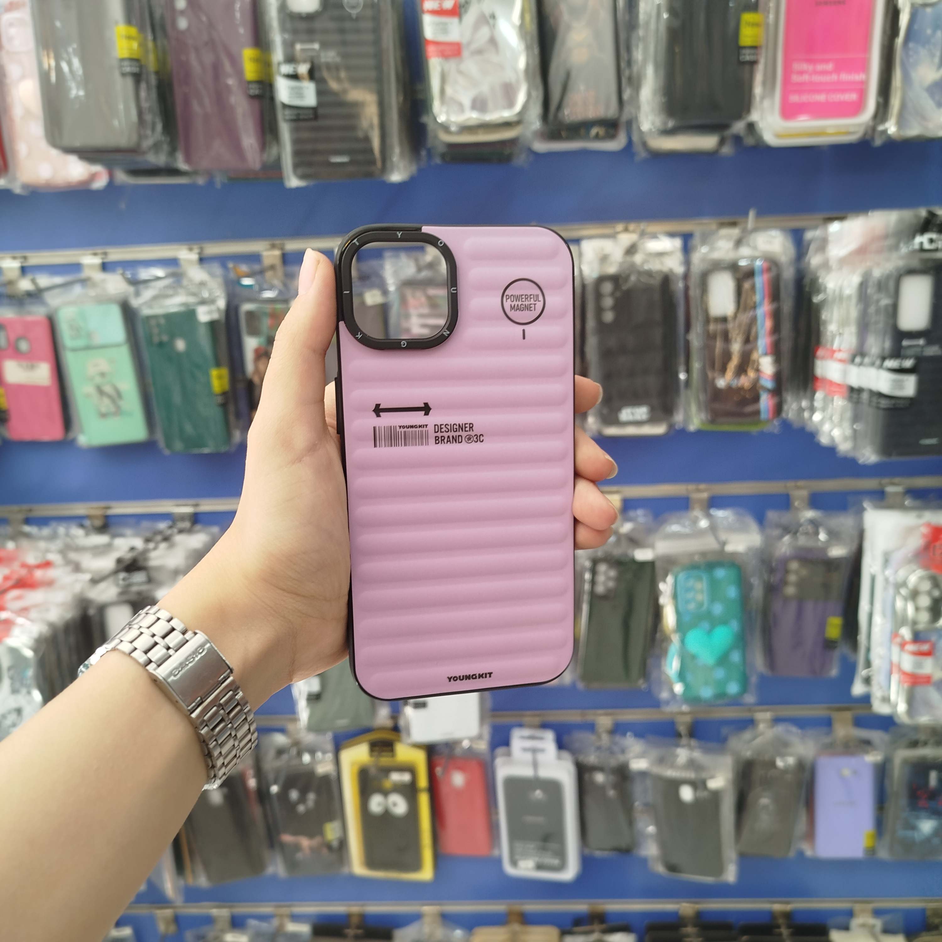 گارد آیفون 13 نرمال پافری صورتی