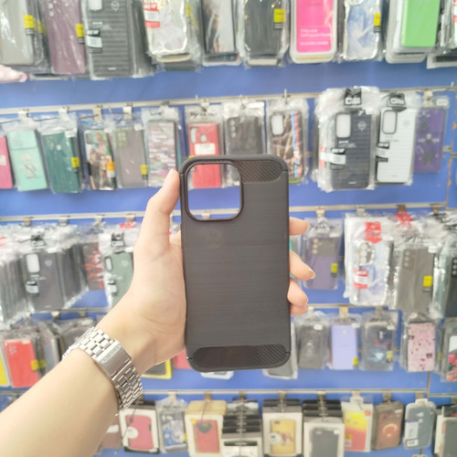 گارد آیفون 13 پرو ژلی