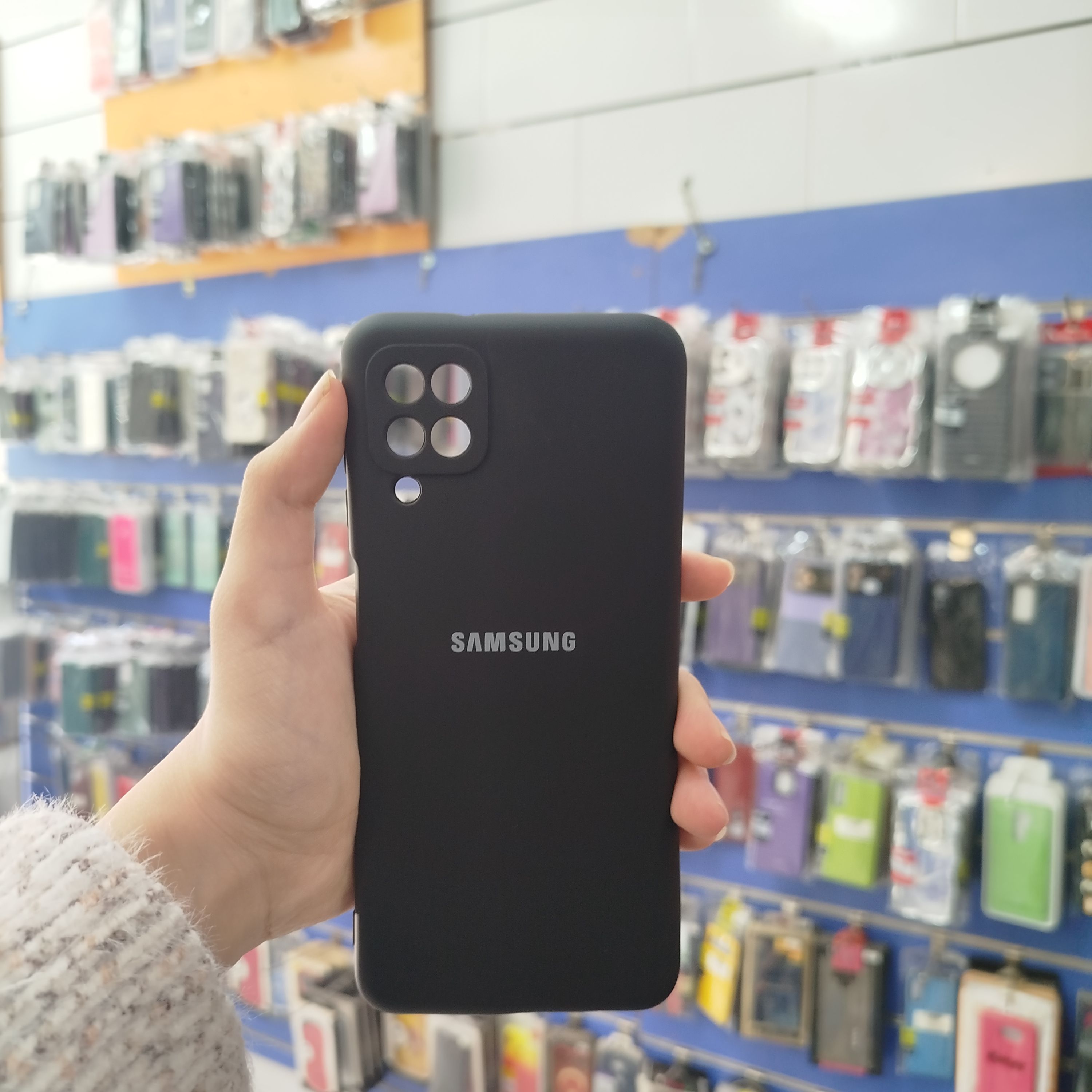 گارد سامسونگ A12 سیلیکونی صورتی