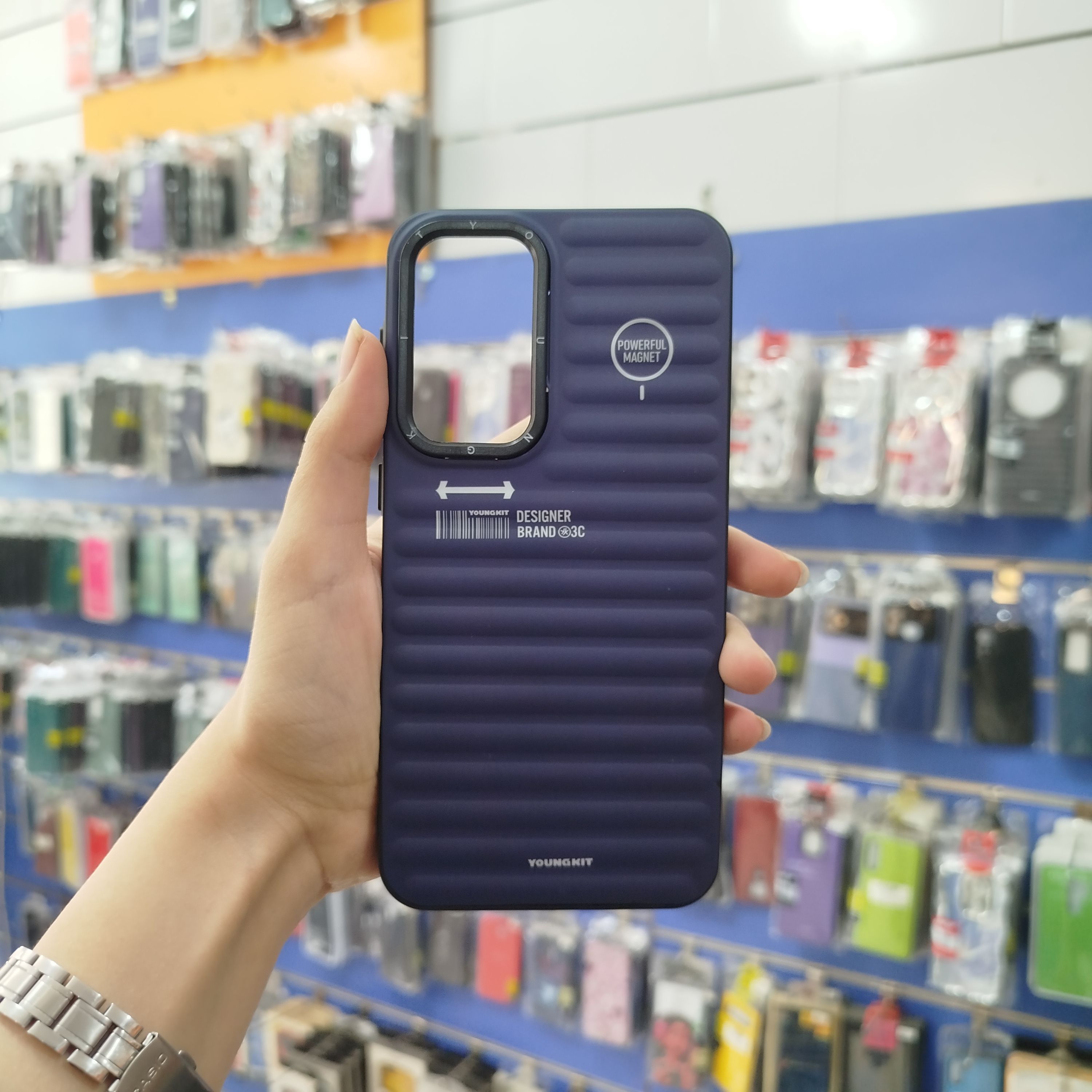 گارد سامسونگ A56 پافری سورمه‌ای